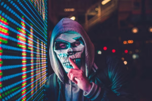9 Thrilling Hidden Vampire-Themed Bars & Cafés in the UK